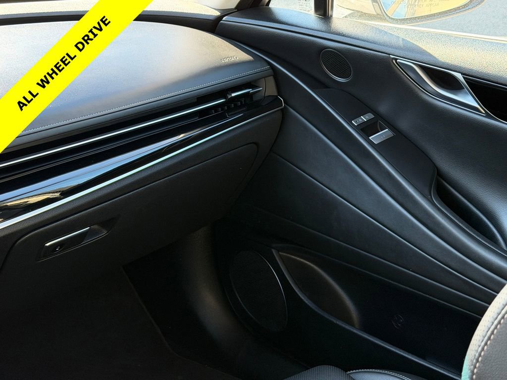 Used 2023 Genesis G80 2.5T image 14