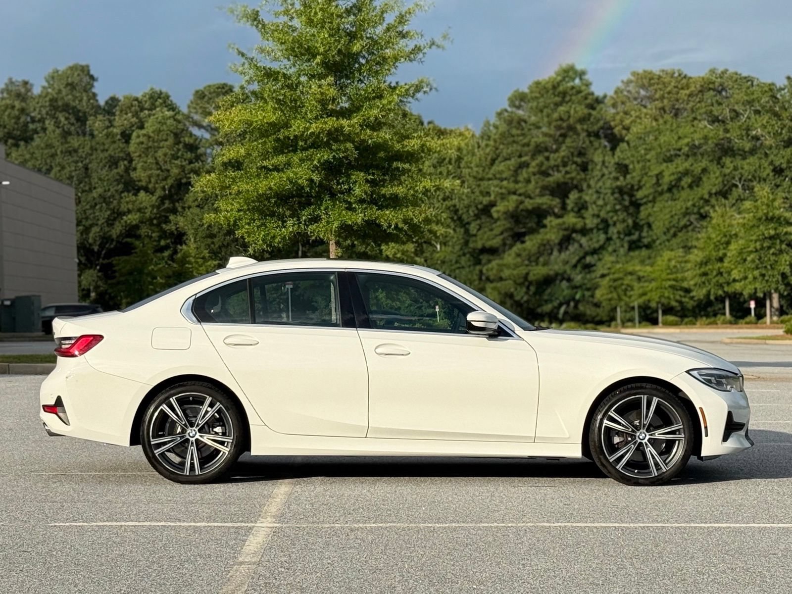Used 2021 BMW 330i xDrive Sedan w/ Premium Package AWD/4WD image 12