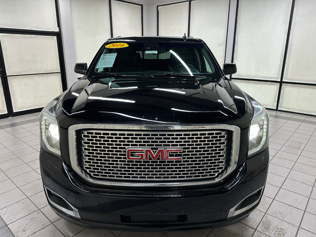 Used 2016 GMC Yukon Denali w/ Open Road Package AWD/4WD image 12