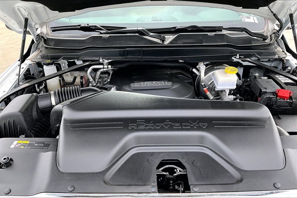 Certified 2025 RAM 2500 Big Horn AWD/4WD image 31