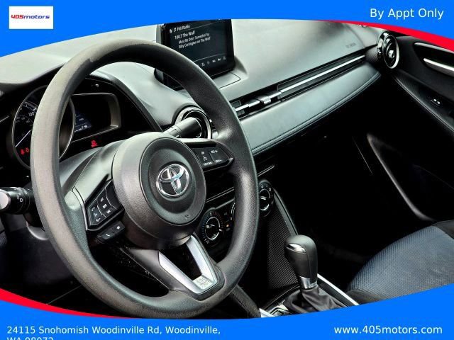 Used 2019 Toyota Yaris LE image 10