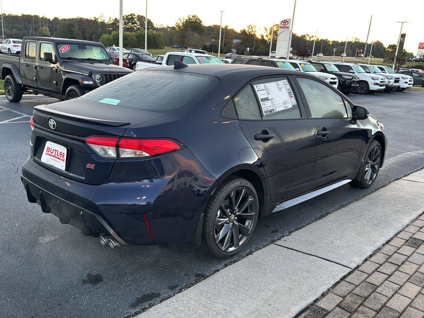 New 2026 Toyota Corolla SE image 5