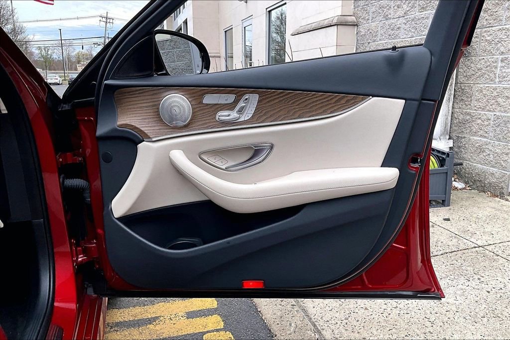 Certified 2023 Mercedes-Benz E 350 4MATIC Sedan image 19