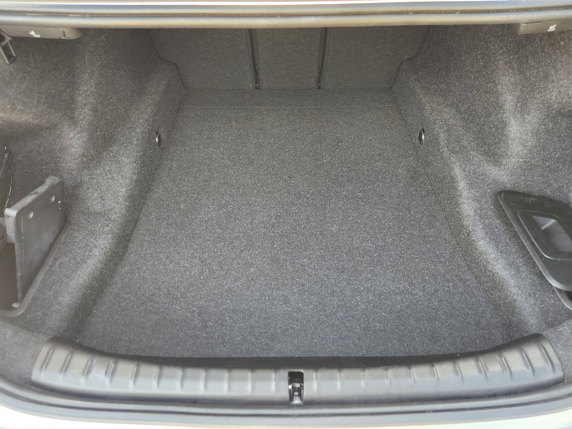 Used 2022 BMW 530i w/ Premium Package RWD image 33