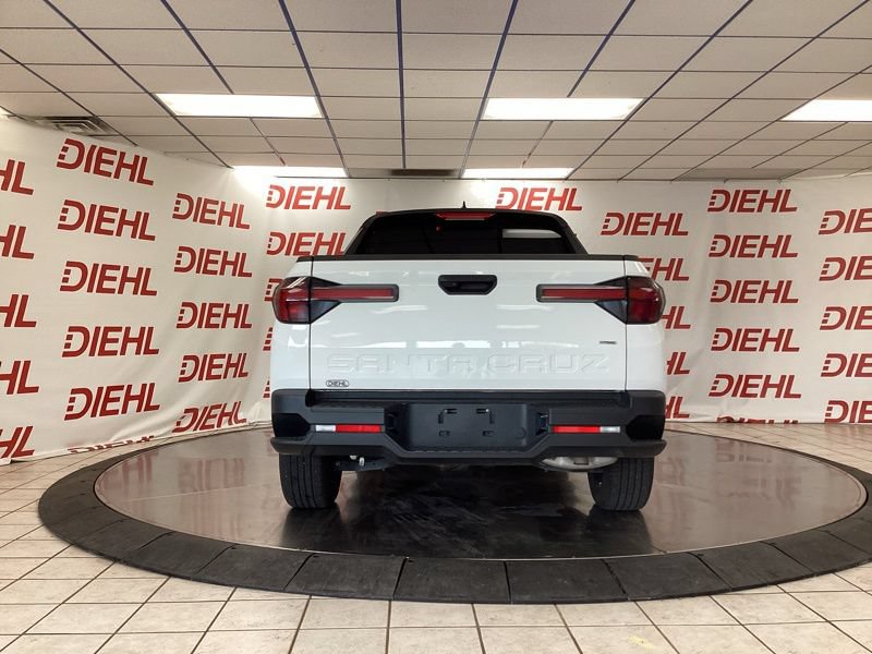 Used 2025 Hyundai Santa Cruz SEL AWD/4WD image 6
