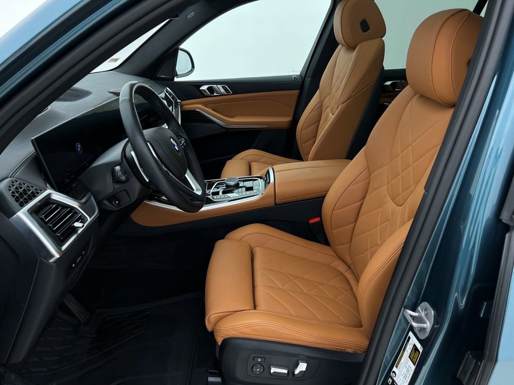 Certified 2026 BMW X5 xDrive40i w/ Premium Package image 11
