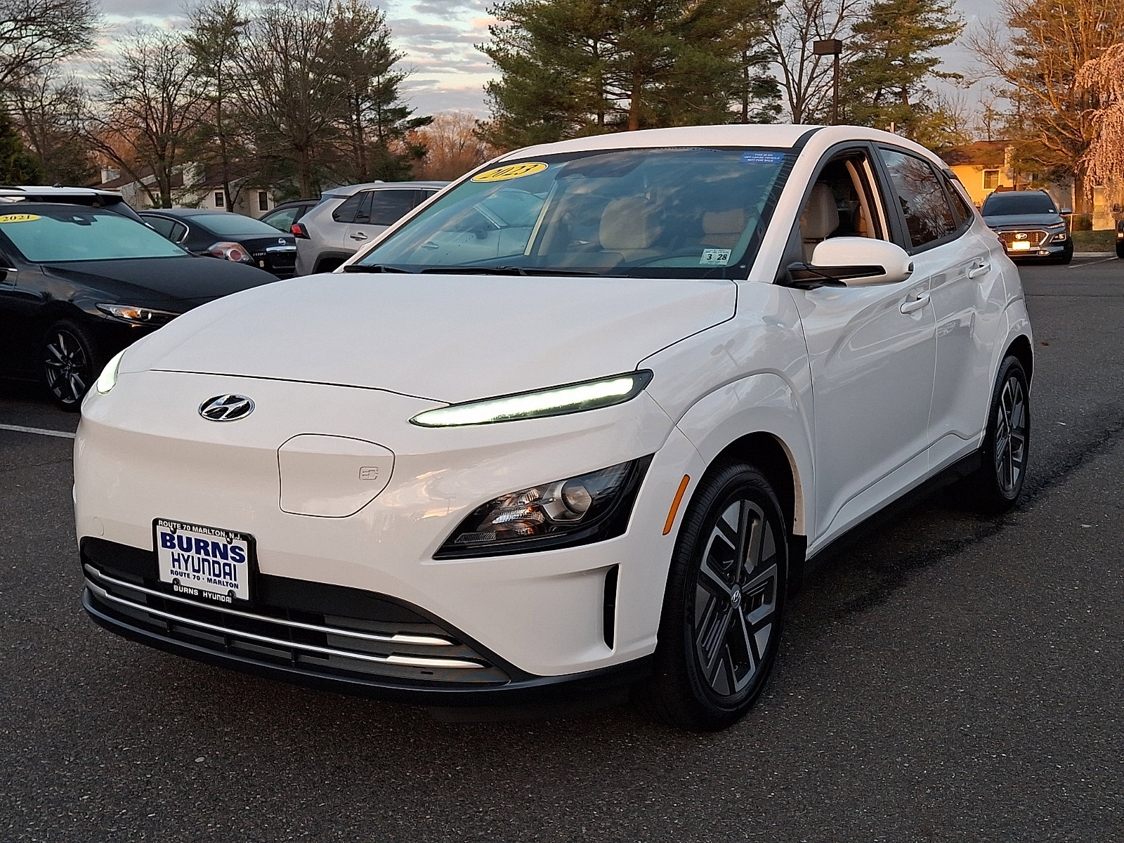 Certified 2023 Hyundai Kona SE image 3