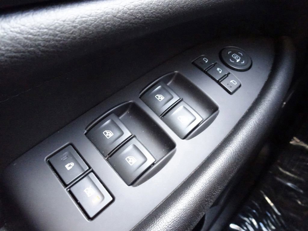 Used 2019 Cadillac Escalade Premium Luxury image 22