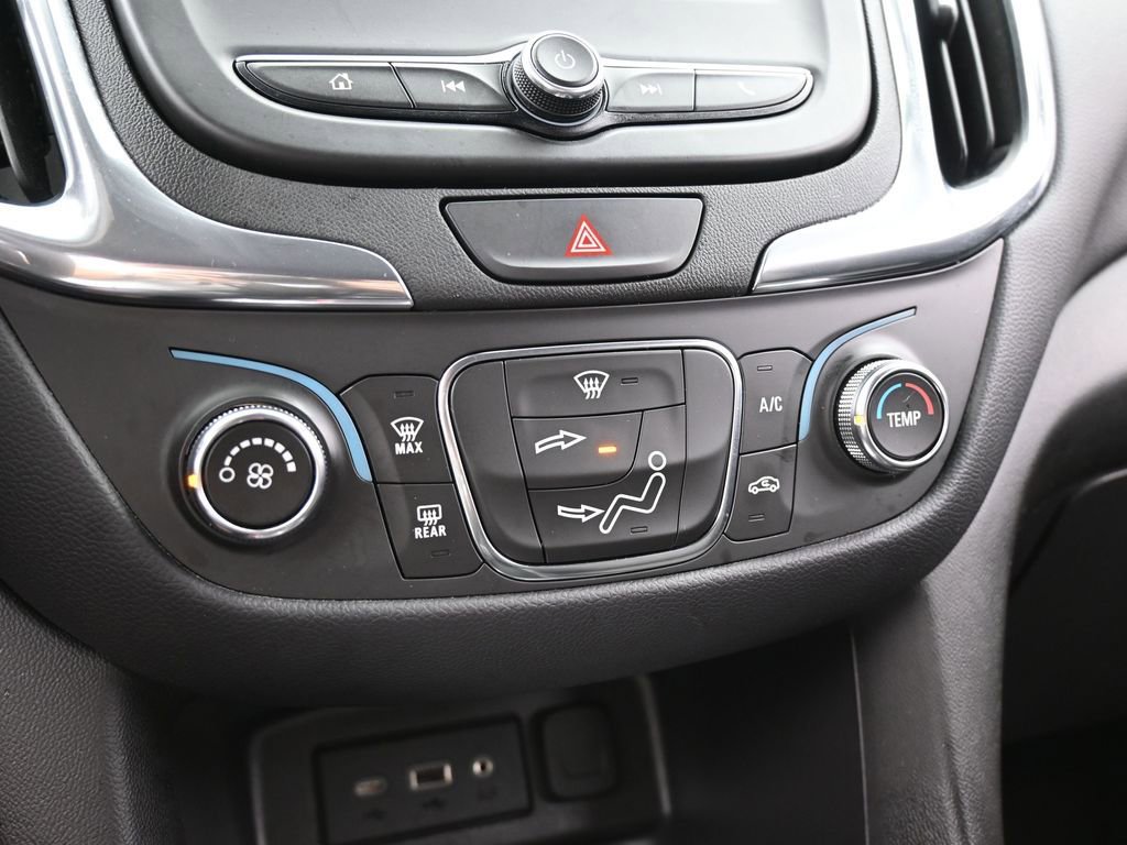 Used 2021 Chevrolet Equinox LT FWD image 23