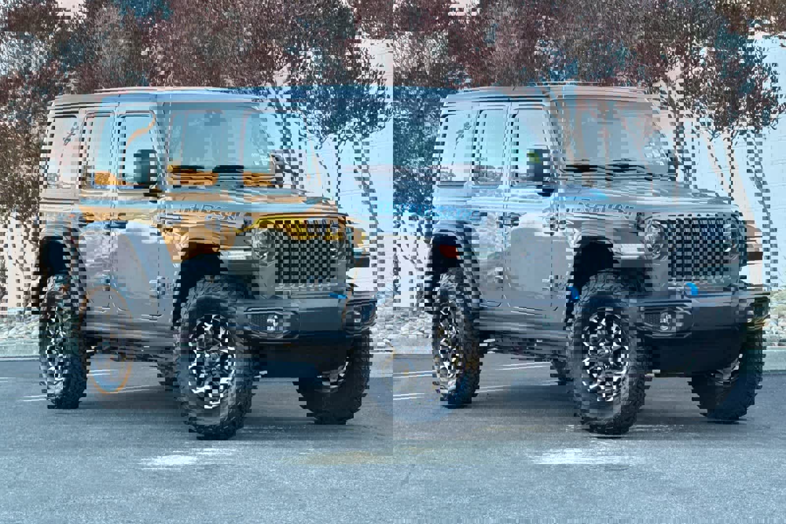 Used 2021 Jeep Wrangler Unlimited Rubicon 4xe w/ Cold Weather Group image 5