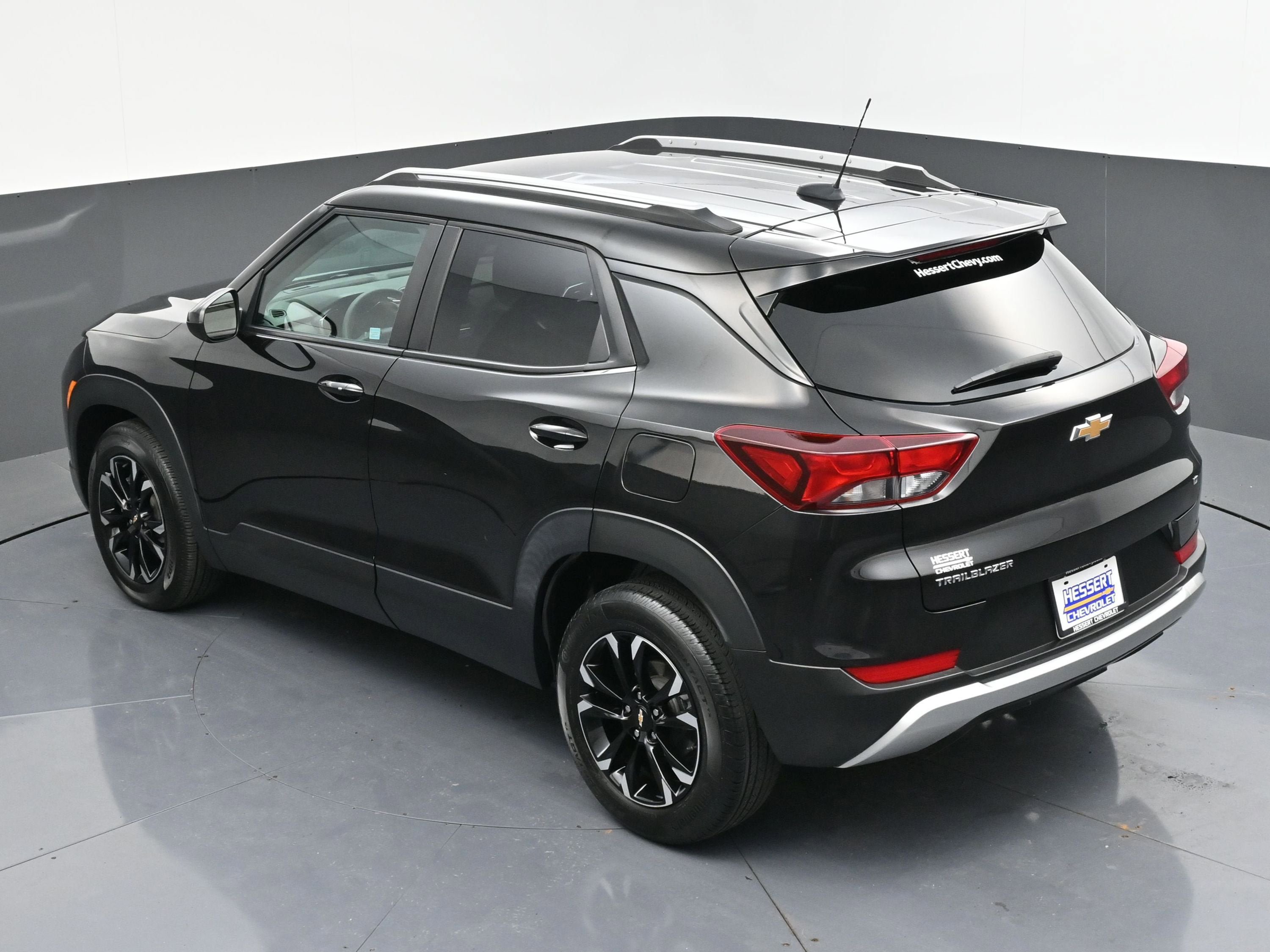 Certified 2023 Chevrolet TrailBlazer LT FWD image 45