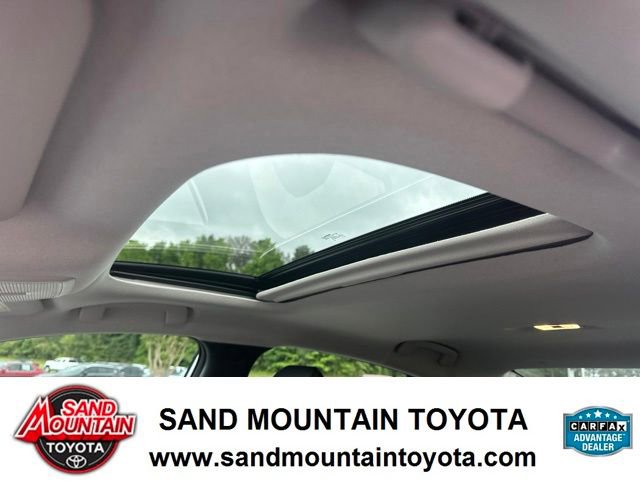 Used 2026 Nissan Sentra SR w/ SR Premium Package FWD image 17
