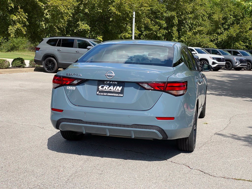 Used 2025 Nissan Sentra SV FWD image 7