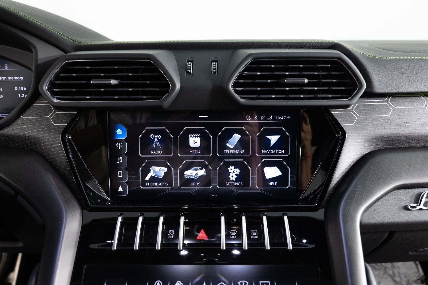 Used 2021 Lamborghini Urus AWD/4WD image 47