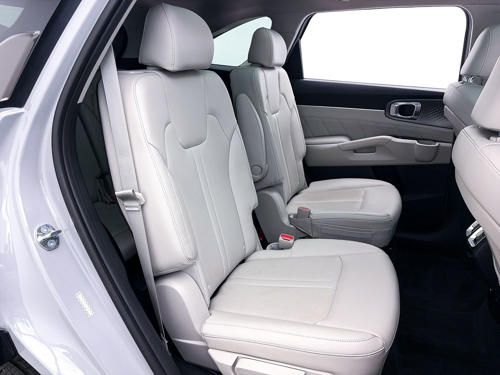 Used 2023 Kia Sorento SX AWD/4WD image 37