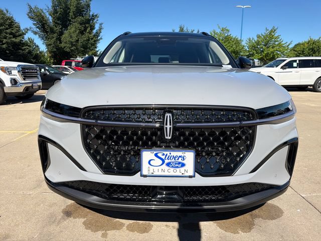 New 2026 Lincoln Nautilus Reserve AWD/4WD image 11
