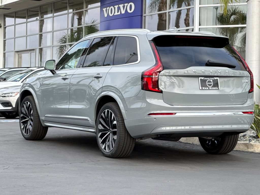 New 2026 Volvo XC90 T8 Ultra w/ Protection Package Premier AWD/4WD image 3