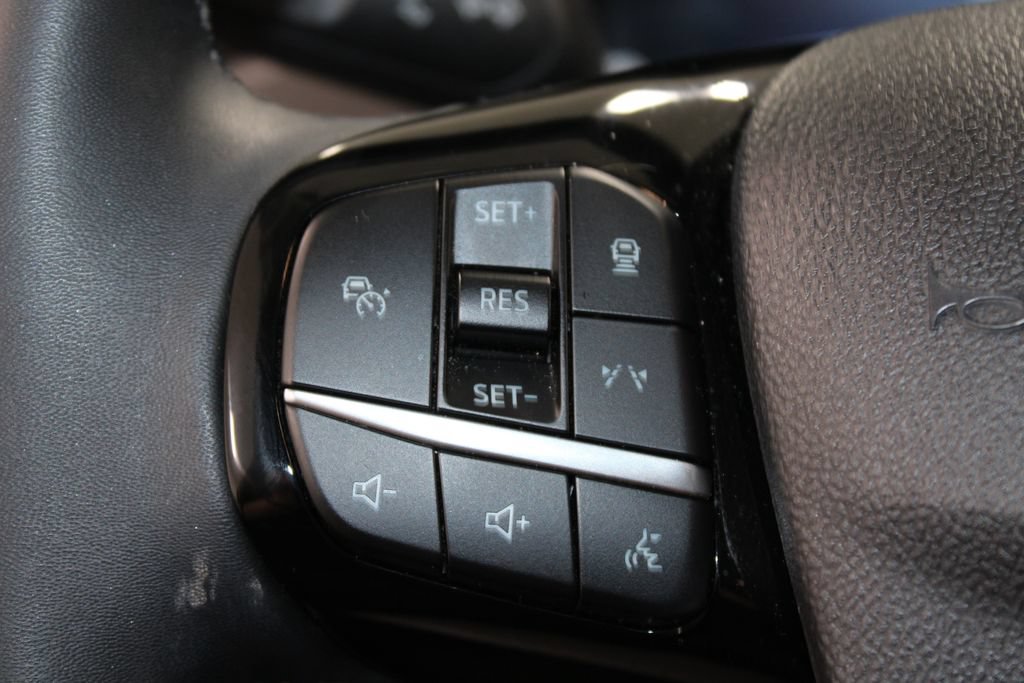 Used 2023 Ford Escape Platinum AWD/4WD image 22