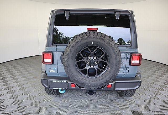 Used 2024 Jeep Wrangler Willys image 6