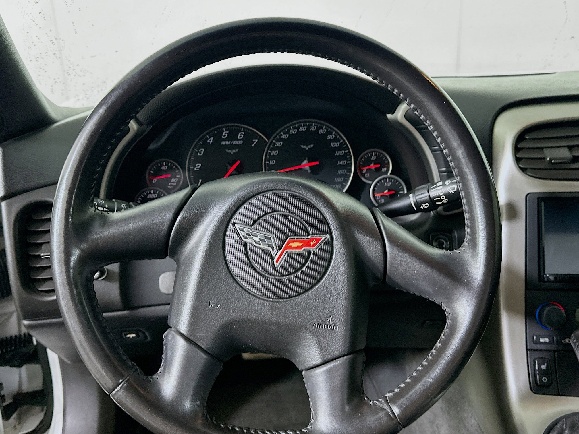 Used 2005 Chevrolet Corvette Coupe w/ Preferred Equipment Group image 18