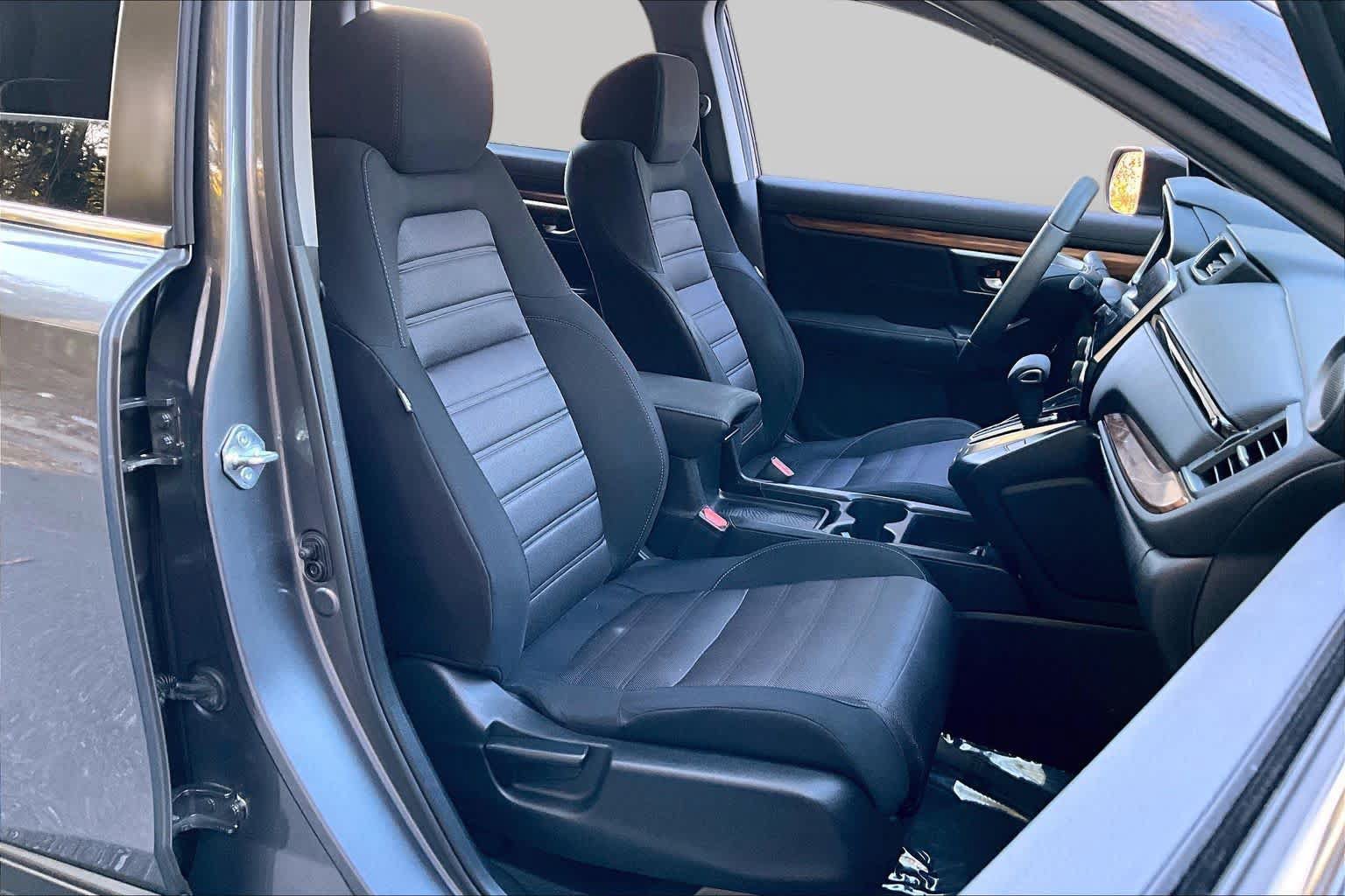 Used 2018 Honda CR-V EX image 8