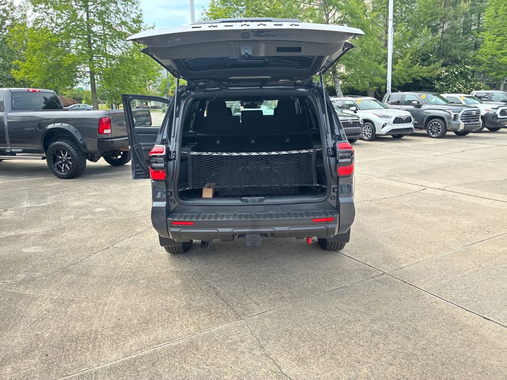 New 2026 Toyota 4Runner SR5 AWD/4WD image 31