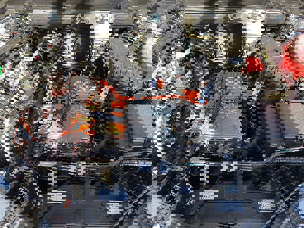 New 2026 Cadillac Optiq Luxury 1 image 30