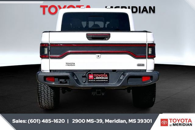 Used 2020 Jeep Gladiator Overland w/ Cold Weather Group image 4