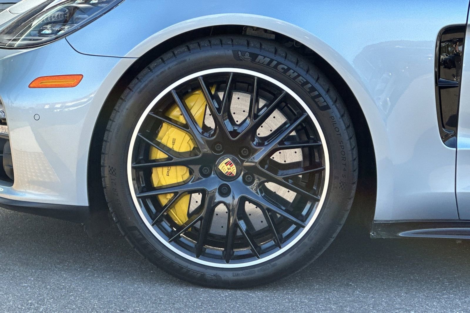 Certified 2022 Porsche Panamera Turbo S image 45