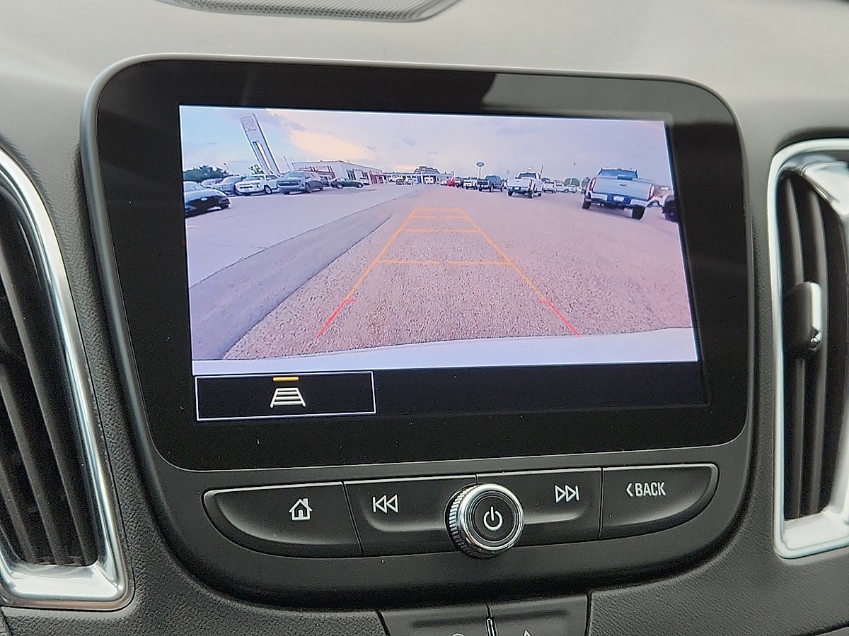 Used 2023 Chevrolet Malibu LT image 8