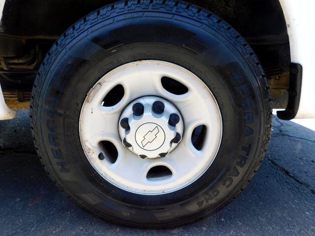 Used 2006 Chevrolet Express 3500 Extended Passenger w/ Power and Light Package image 8