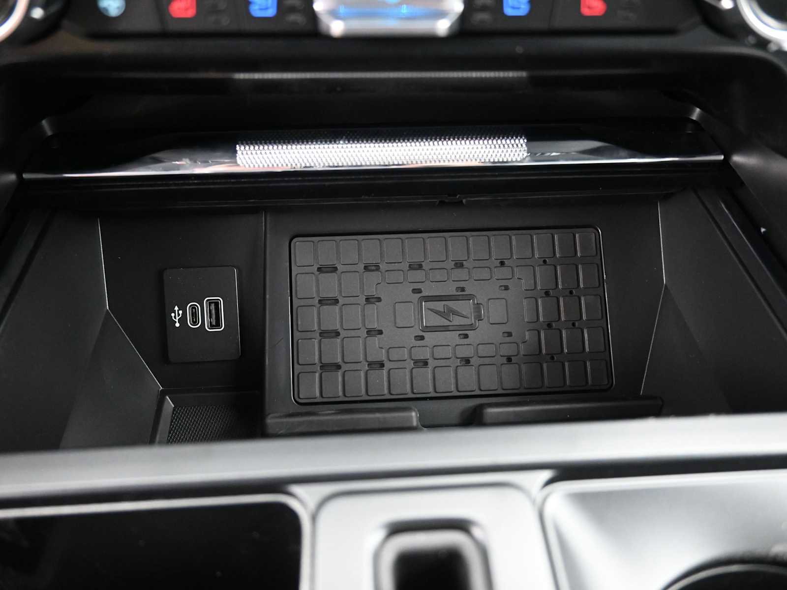 New 2025 Ford F150 Lariat w/ Equipment Group 502A High image 38