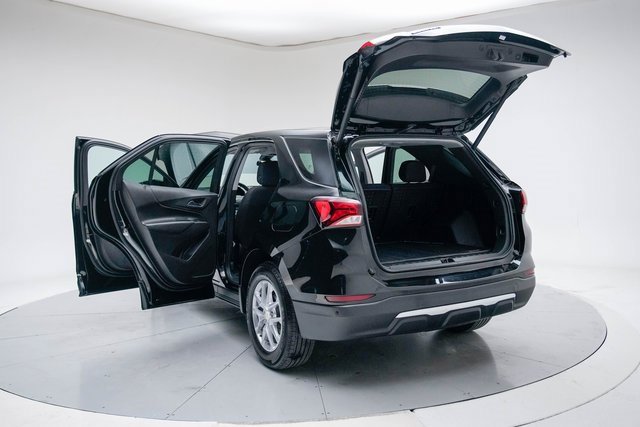 Used 2023 Chevrolet Equinox LT image 19