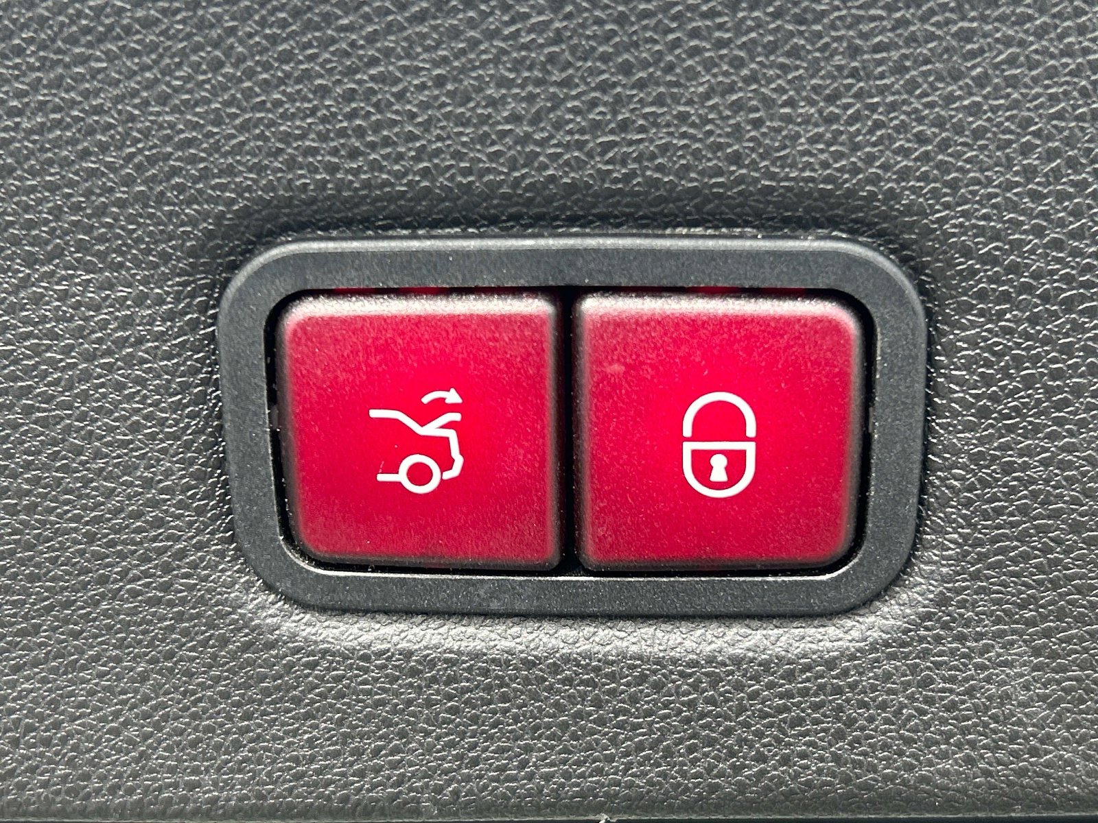 Used 2014 Mercedes-Benz CLS 550 image 14