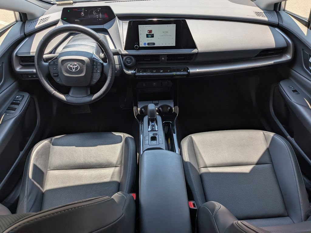 Used 2023 Toyota Prius XLE FWD image 24