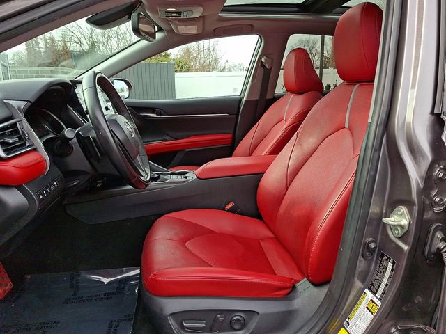 Certified 2022 Toyota Camry XSE w/ Navigation Package image 14