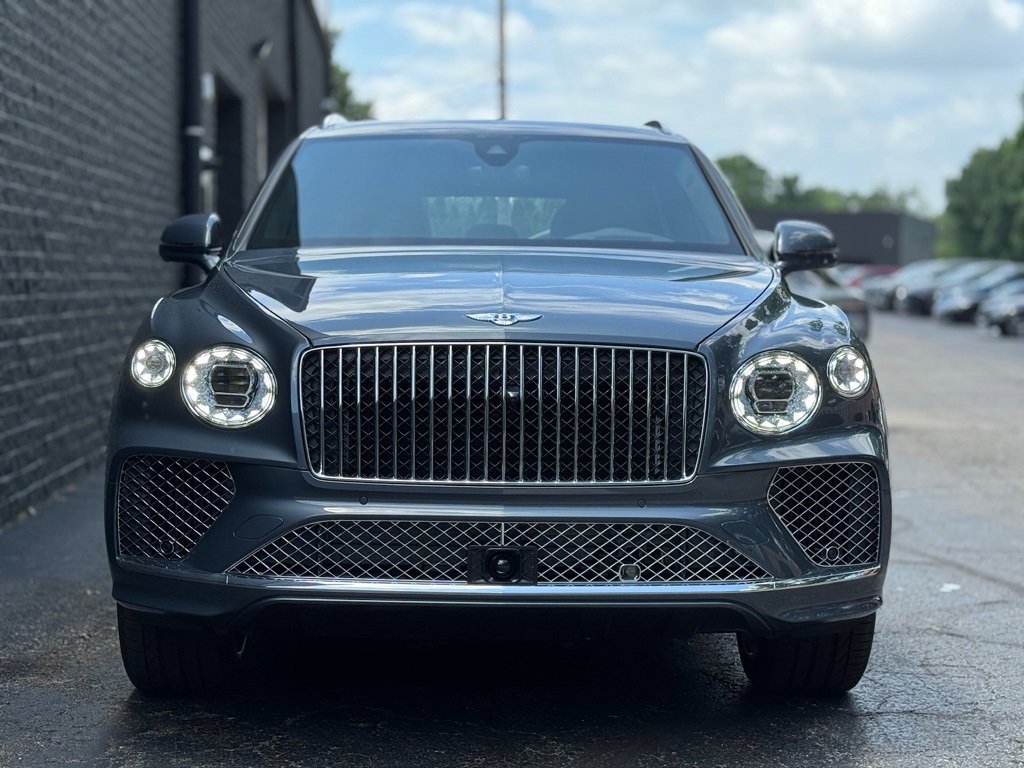 New 2025 Bentley Bentayga image 12