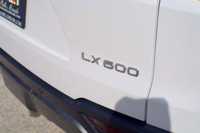 Used 2023 Lexus LX 600 4WD w/ Interior Upgrade Package image 10