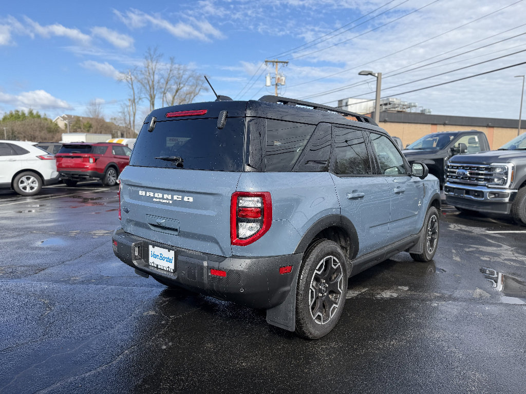 Used 2025 Ford Bronco Sport Outer Banks w/ Outer Banks Tech Package+ image 7