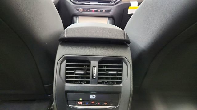 Used 2025 BMW 330i xDrive Sedan image 54