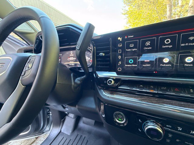Used 2024 GMC Sierra 1500 Elevation AWD/4WD image 13