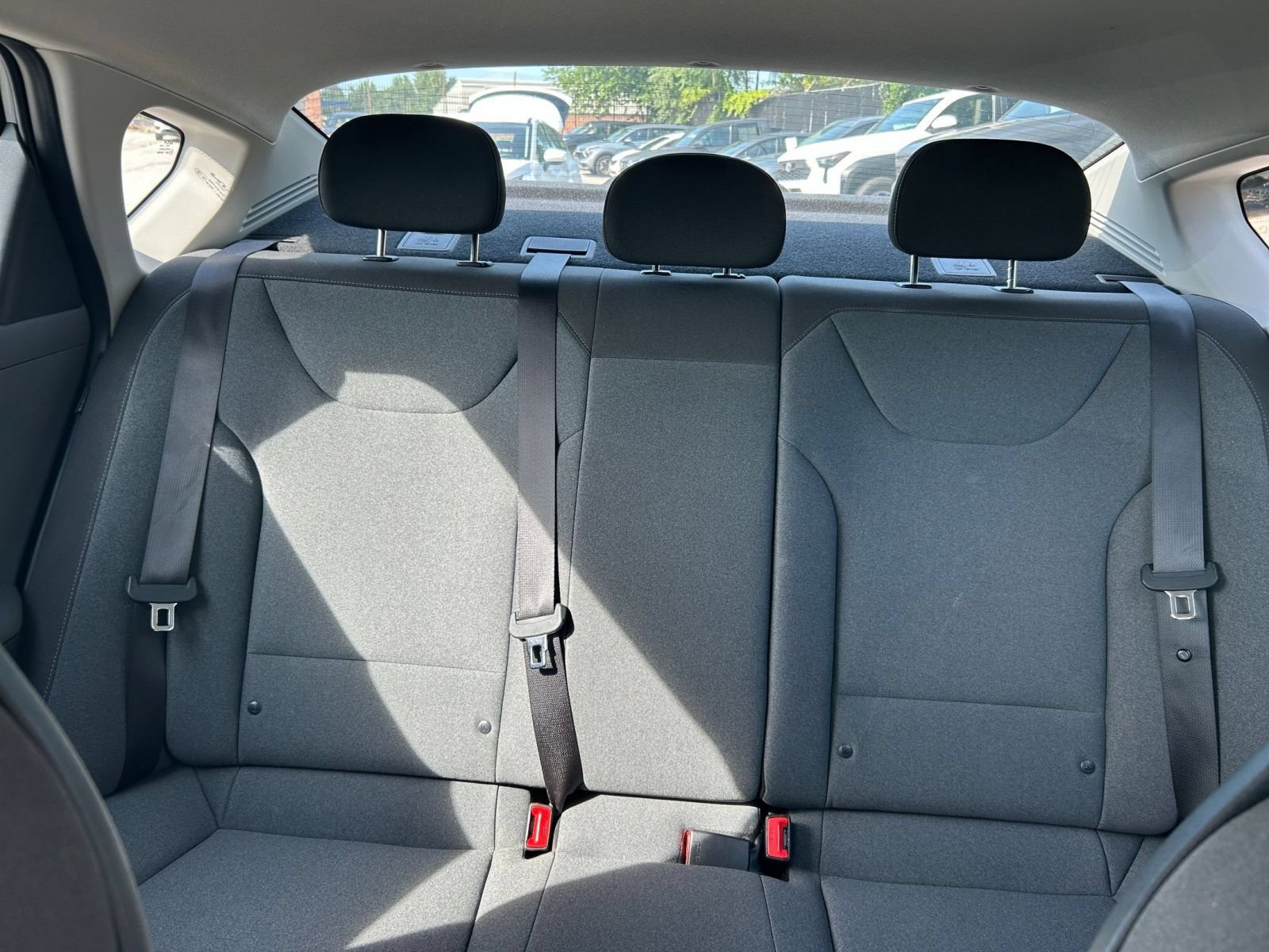 Used 2025 Kia K4 FWD image 33