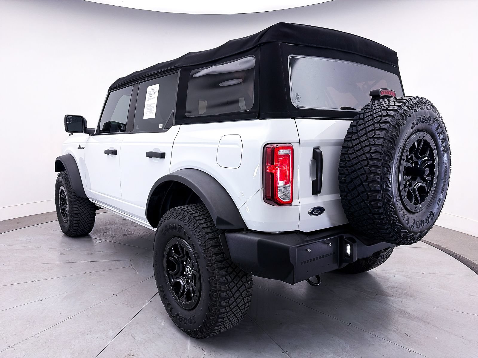 Used 2023 Ford Bronco 4-Door w/ Sasquatch Package AWD/4WD image 13