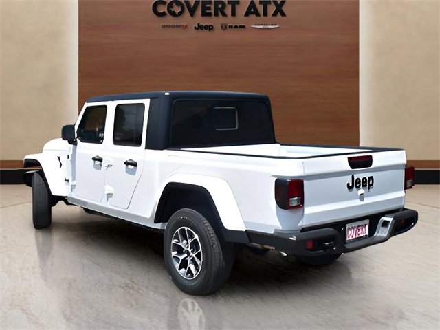 New 2025 Jeep Gladiator Sport image 3