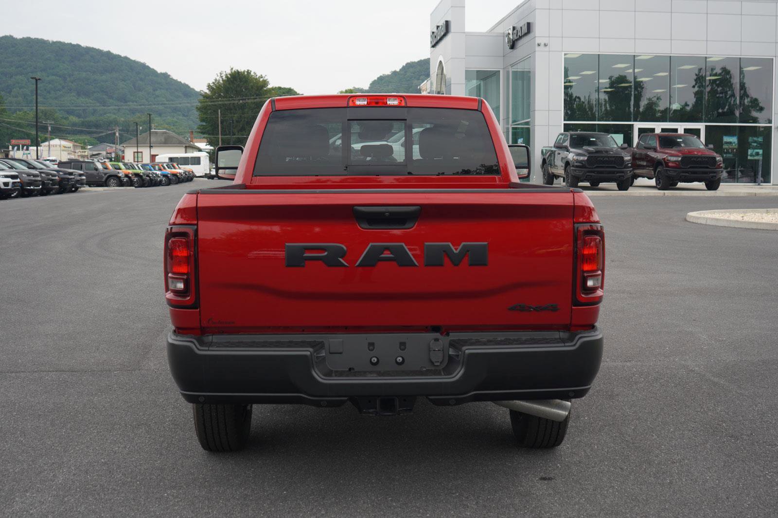 New 2025 RAM 2500 Tradesman AWD/4WD image 9