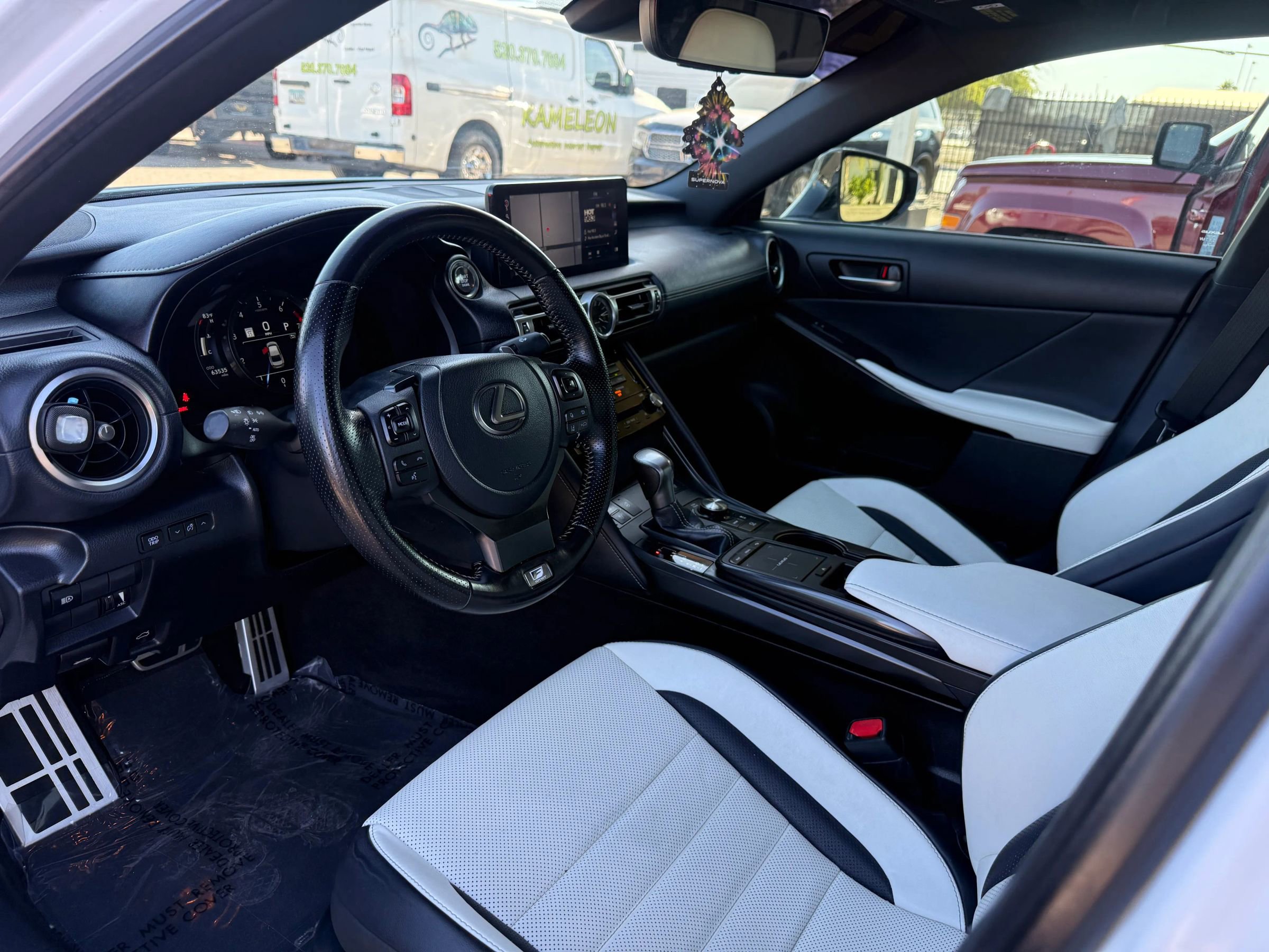 Used 2021 Lexus IS 350 F Sport w/ Navigation Package RWD image 8