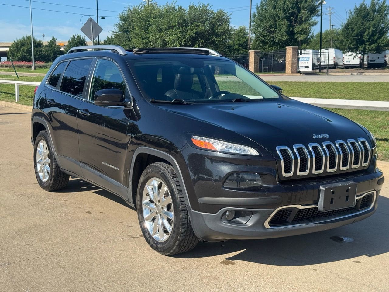 Used 2014 Jeep Cherokee Limited AWD/4WD video 1