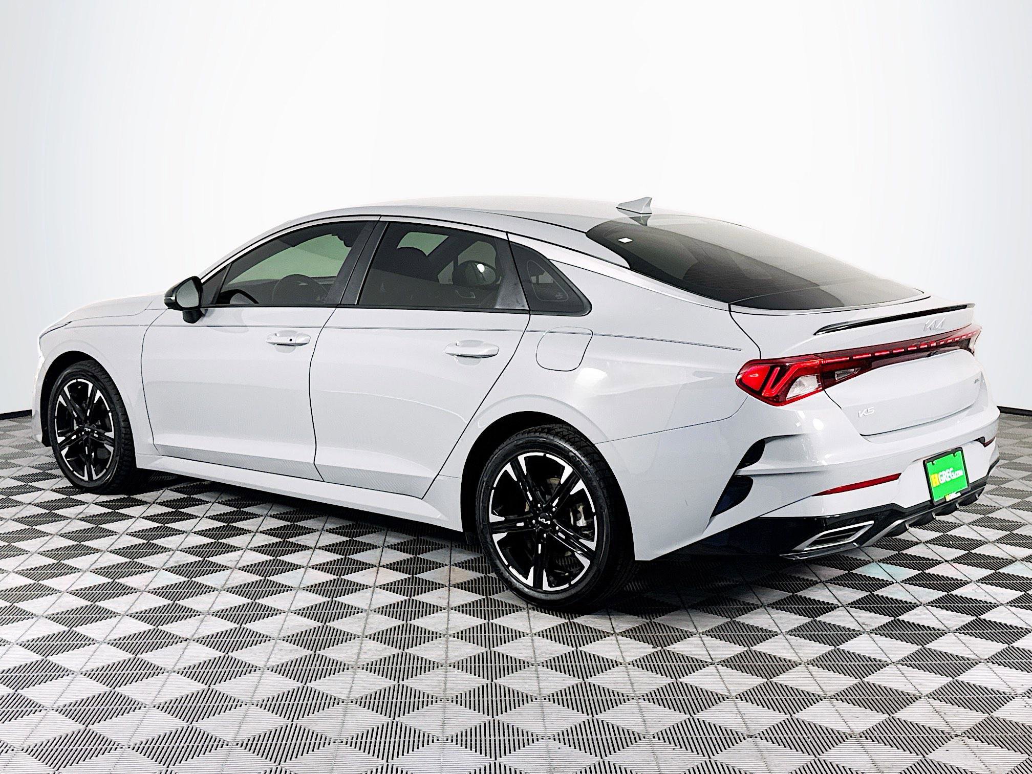 Used 2024 Kia K5 GT-Line w/ GT-Line Premium Package image 6