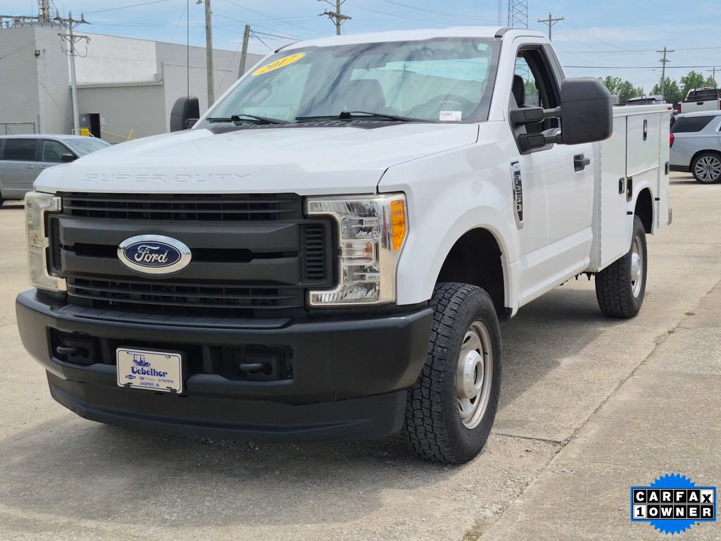 Used 2017 Ford F250 XL AWD/4WD image 3