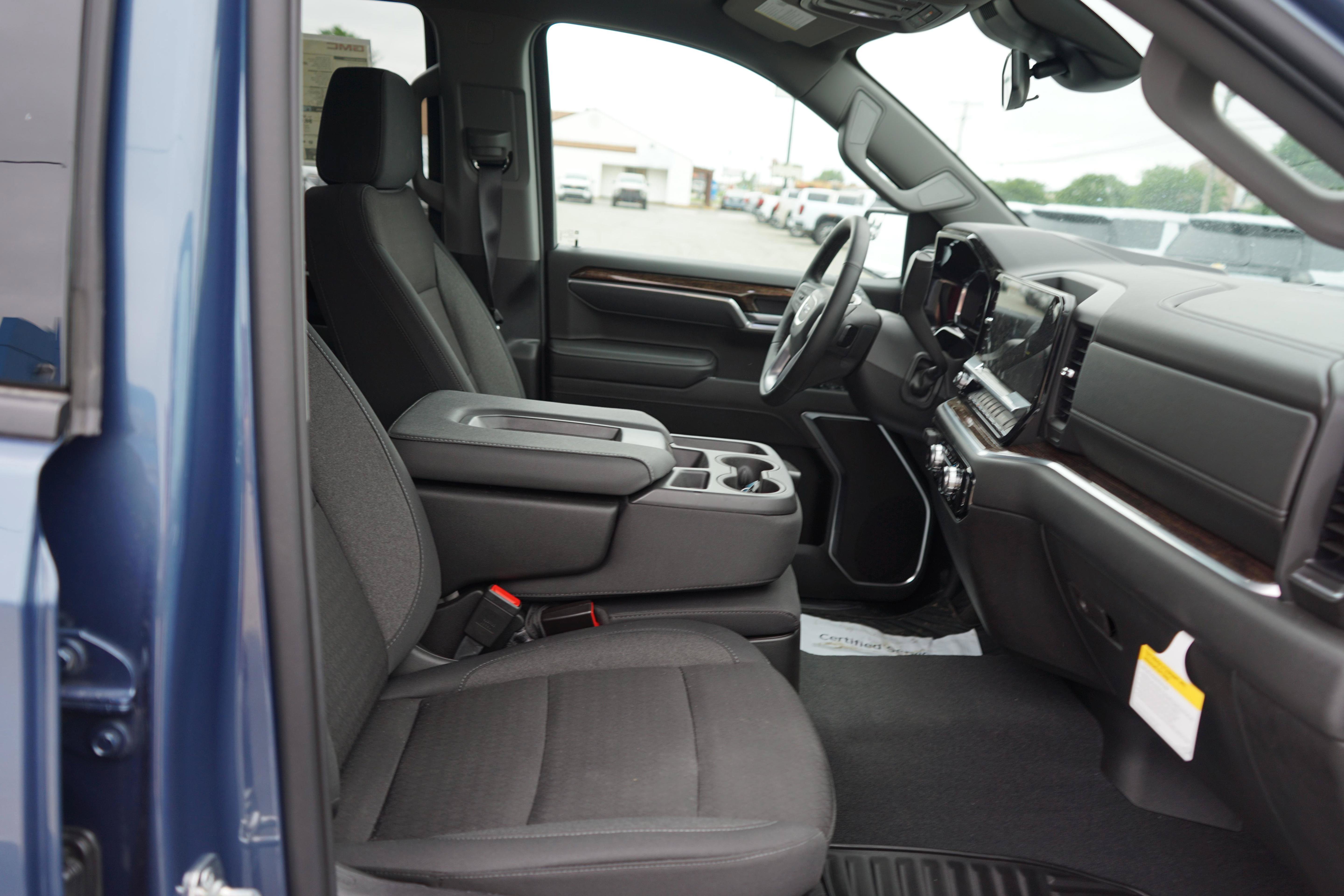 New 2026 GMC Sierra 1500 Elevation w/ X31 Off-Road Package AWD/4WD image 23